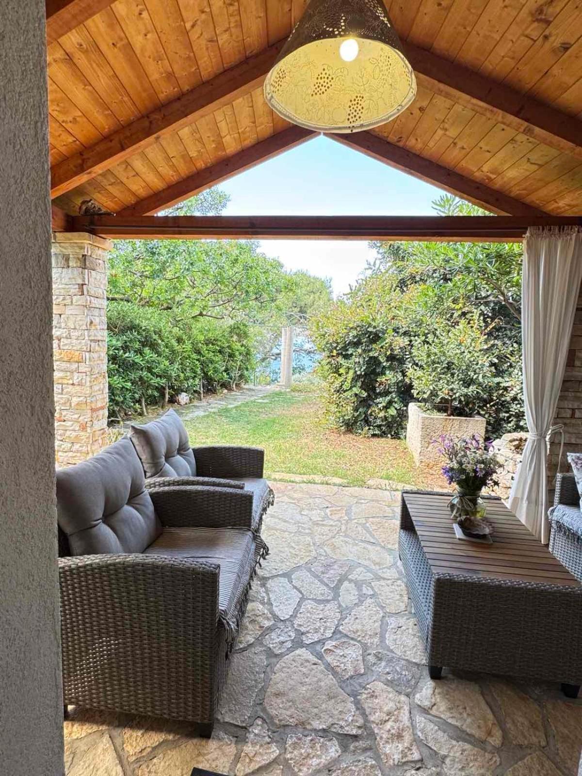 Vila House Dobrila Igrane Exteriér fotografie